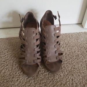 Rampage Strappy Chunky Heel Sandals